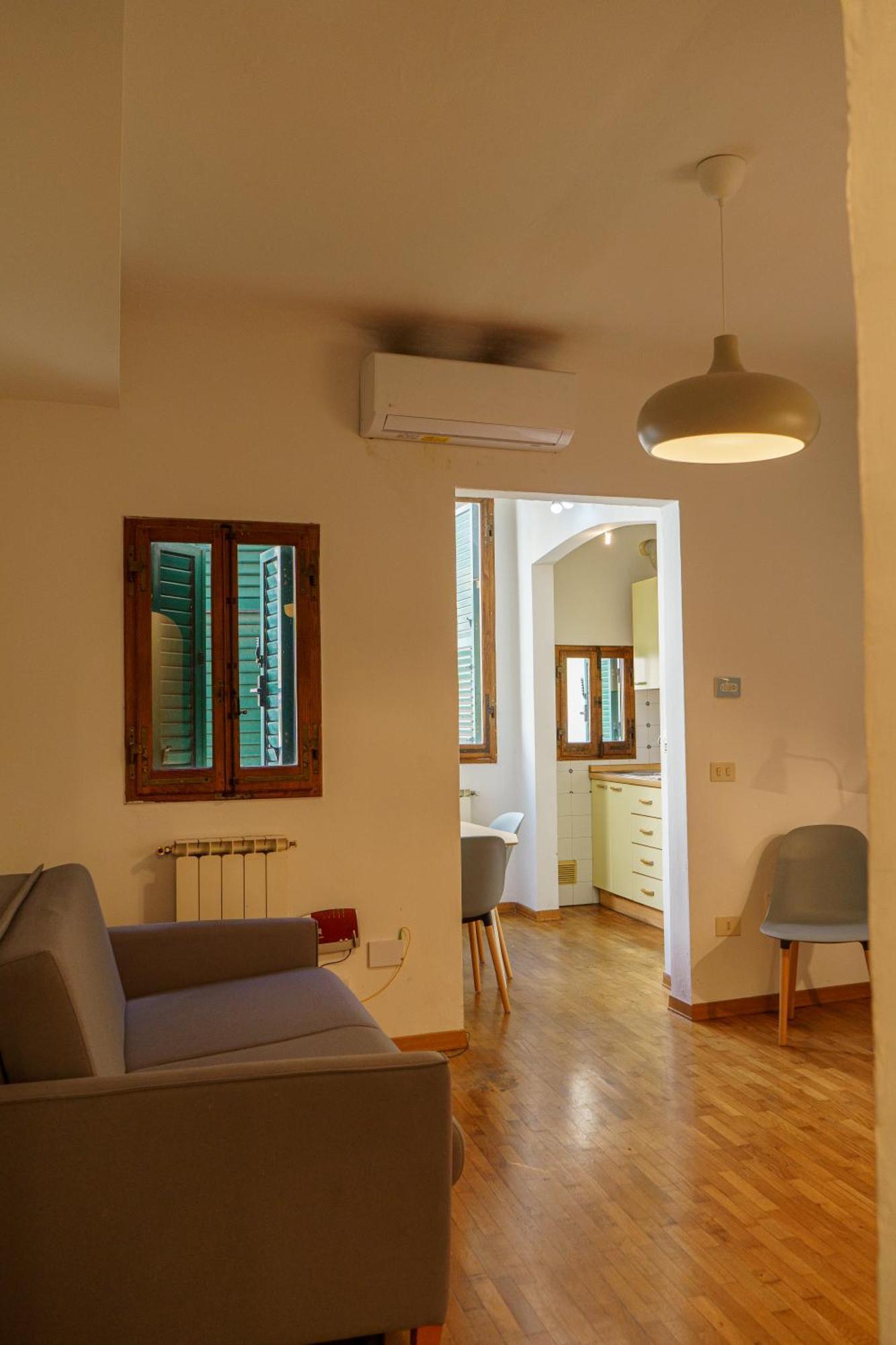 Central 1 Bedroom Apartment In The City Center فلورنس المظهر الخارجي الصورة